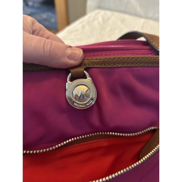 Michael Kors Kenton Crossbody Pink Nylon Tote - Picture 7 of 14